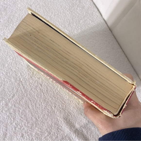 Vintage 1980’s Culinary Arts Institute Canadian Family Cookbook Hardcover - Picture 10 of 11